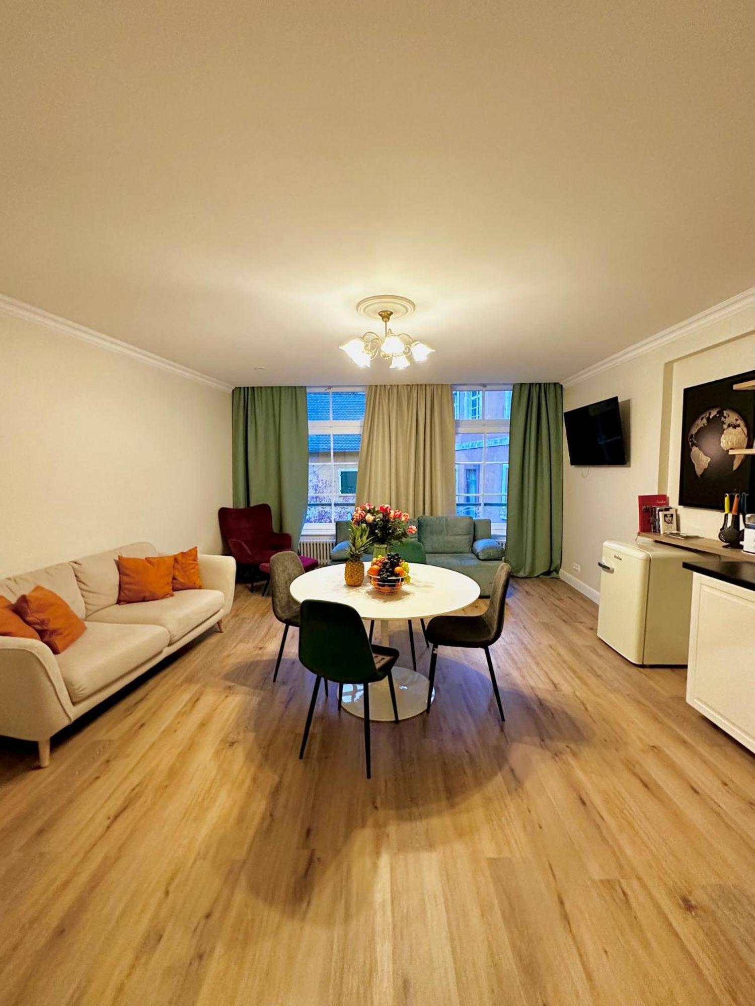 Hirsch Appartements Baden-Baden Eksteriør bilde